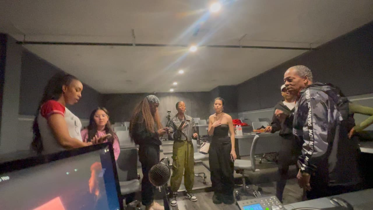 Vocal bootcamp session in a studio classroom